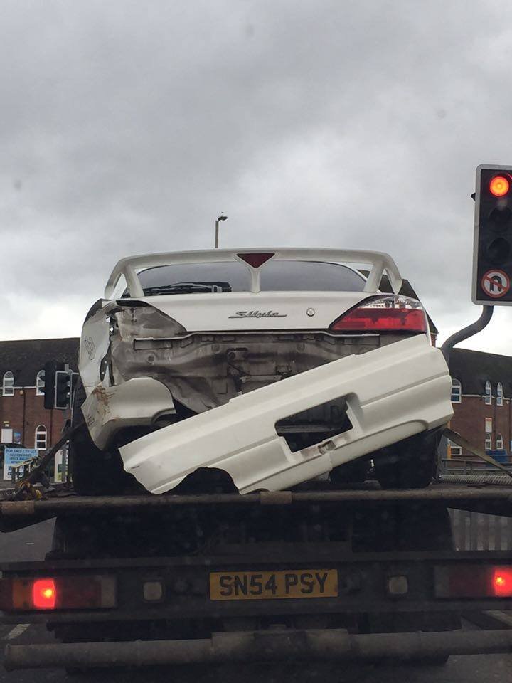 crash3.jpg crash3.jpg