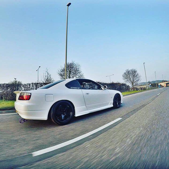 driving.jpg driving.jpg